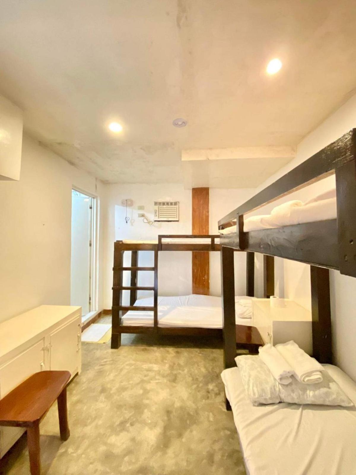 Malayah Hostel Генерал-Луна Номер фото